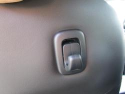 2025 Isuzu MU-X LS-T