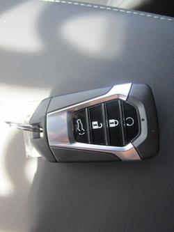 2025 Isuzu MU-X LS-T