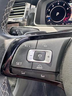 2017 Volkswagen Golf R