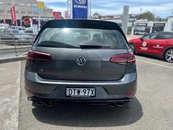 2017 Volkswagen Golf R