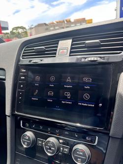 2017 Volkswagen Golf R