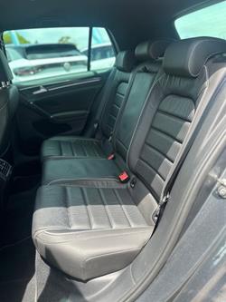 2017 Volkswagen Golf R