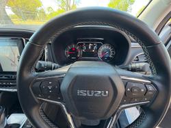 2024 Isuzu MU-X LS-T