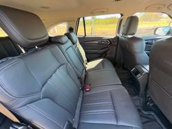 2023 Isuzu MU-X LS-T