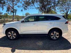 2023 Isuzu MU-X LS-T