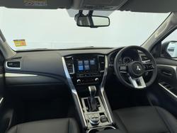 2024 Mitsubishi Pajero Sport GLS