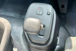 2025 Isuzu F Series FRR 110-240 AM R52