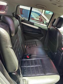 2018 Isuzu MU-X LS-T