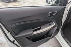 2019 Suzuki Swift GL Navigator