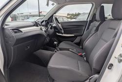 2019 Suzuki Swift GL Navigator