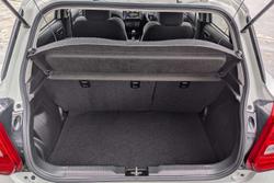 2019 Suzuki Swift GL Navigator