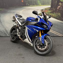 2010 Yamaha YZF-R1 Blue