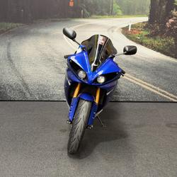 2010 Yamaha YZF-R1 Blue