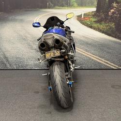 2010 Yamaha YZF-R1 Blue