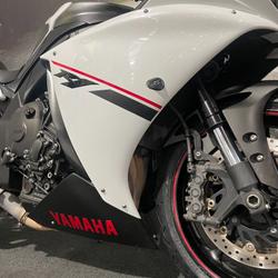 2014 Yamaha YZF-R1 White