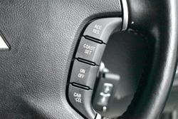 2020 Mitsubishi Pajero Exceed