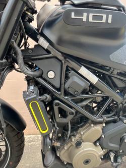 2023 HUSQVARNA SVARTPILEN 401 BLACK