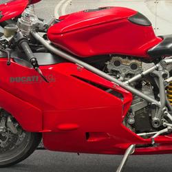 2004 DUCATI 749 Red
