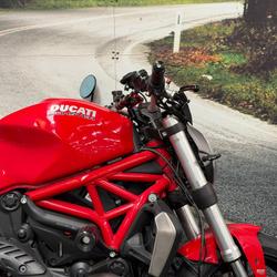 2014 DUCATI MONSTER 1200 Red