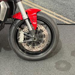 2014 DUCATI MONSTER 1200 Red