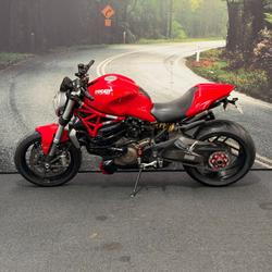 2014 DUCATI MONSTER 1200 Red