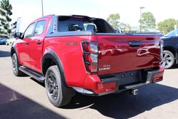 2025 Isuzu D-MAX X-TERRAIN