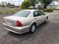 2003 Mitsubishi Magna Executive