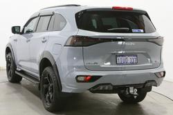 2025 Isuzu MU-X X-TERRAIN