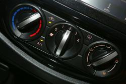 2023 Nissan Navara ST