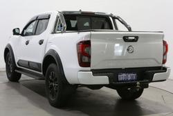 2023 Nissan Navara ST