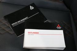 2023 Mitsubishi Outlander Exceed Tourer