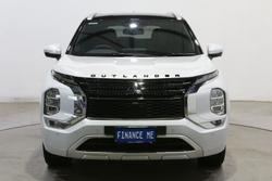 2023 Mitsubishi Outlander Exceed Tourer