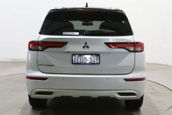 2023 Mitsubishi Outlander Exceed Tourer