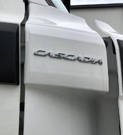 2024 Freightliner Cascadia 116 White