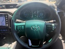 2024 Toyota Hilux Rogue 48V GUN126R 4X4 Dual Range Oxide Bronze