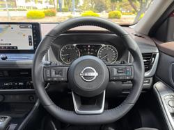 2025 Nissan X-TRAIL ST-L