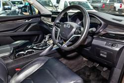 2023 LDV D90 Executive