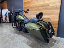 2017 Harley-davidson FLHRXS ROAD KING SPECIAL Beige