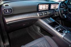 2025 Jaecoo J8 Track