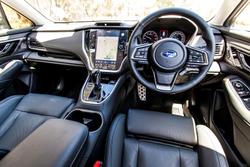 2025 Subaru Outback AWD Touring XT