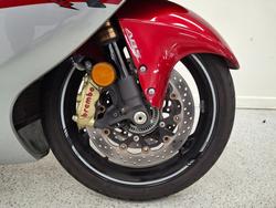 2016 Suzuki GSX1300RA (HAYABUSA) Red