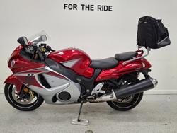 2016 Suzuki GSX1300RA (HAYABUSA) Red
