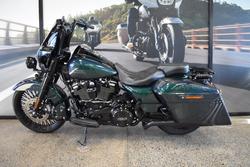 2021 Harley-davidson FLHRXS ROAD KING SPECIAL SNAKE VENOM