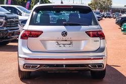 2021 Volkswagen Tiguan 162TSI R-Line
