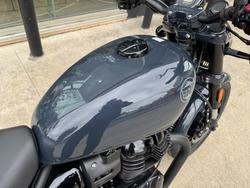 2025 Royal Enfield (see Also Enfiel SHOTGUN 650 GREY