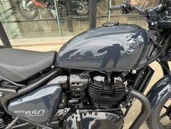 2025 Royal Enfield (see Also Enfiel SHOTGUN 650 GREY
