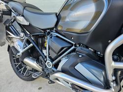 2019 BMW Motorrad R 1250 GS ADVENTURE Green