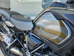 2019 BMW Motorrad R 1250 GS ADVENTURE Green