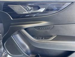 2021 Jaguar XE P300 R-Dynamic HSE