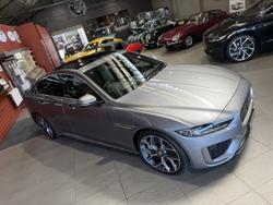 2021 Jaguar XE P300 R-Dynamic HSE